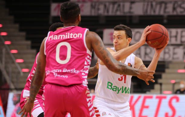 联对阵拜仁 联对阵拜仁