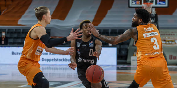 仅帮助马丁 仅帮助马丁