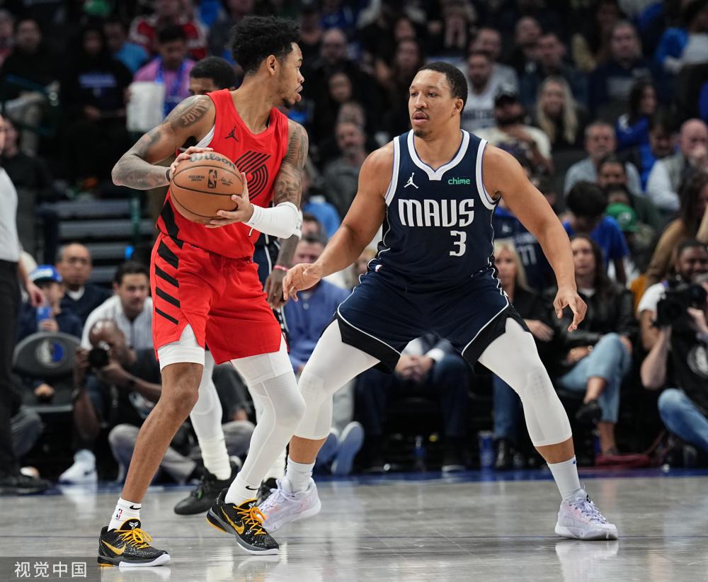 还让球迷们 还让球迷们